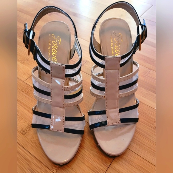 Womens Patten Heeled Dress Sandle Size 6 - Picture 8 of 8